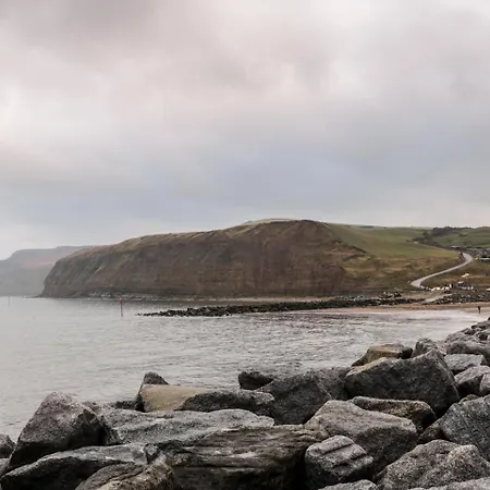 Lady Bird Retreat 펜션 *